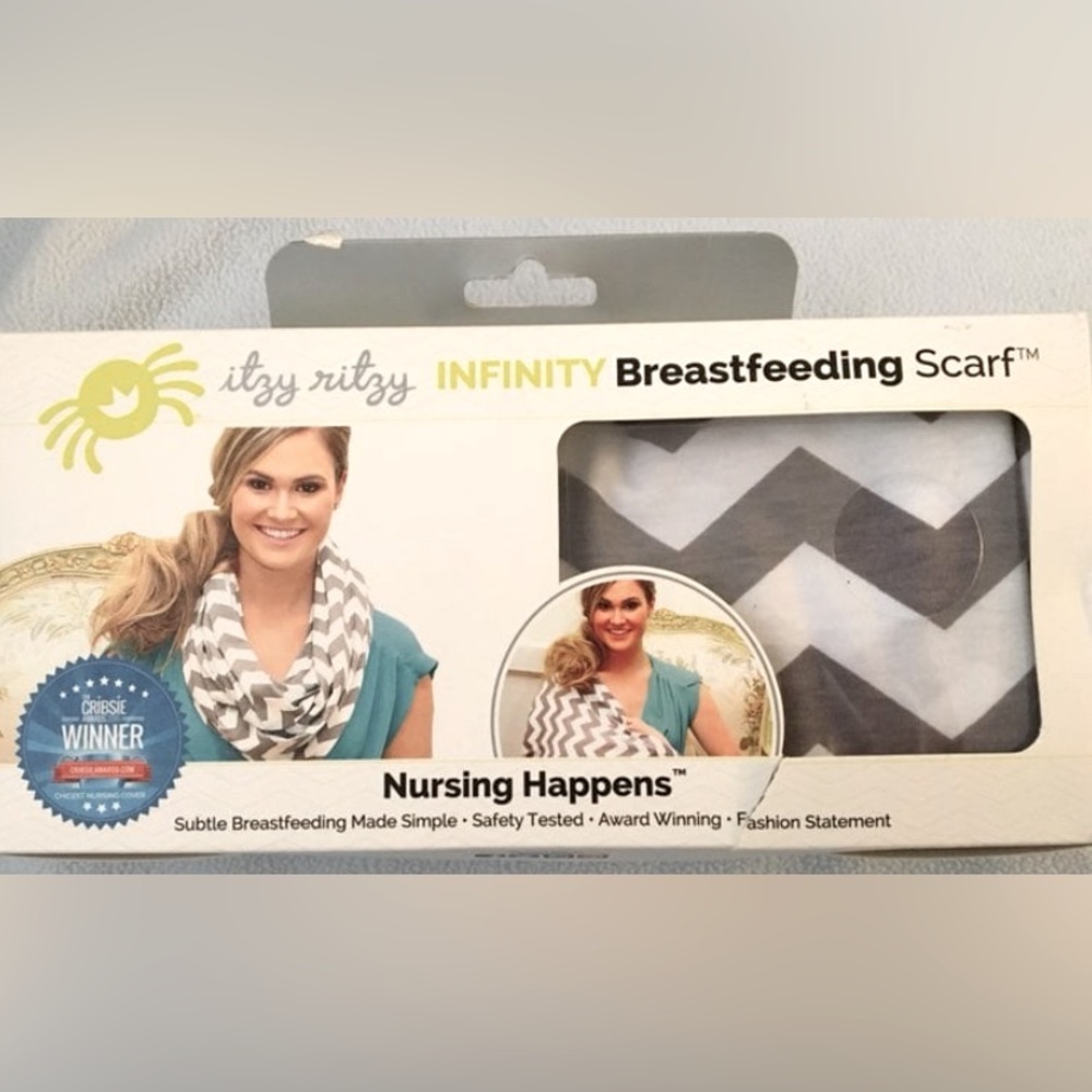 NEW Itzy Ritzy Infinity Nursing Scarf